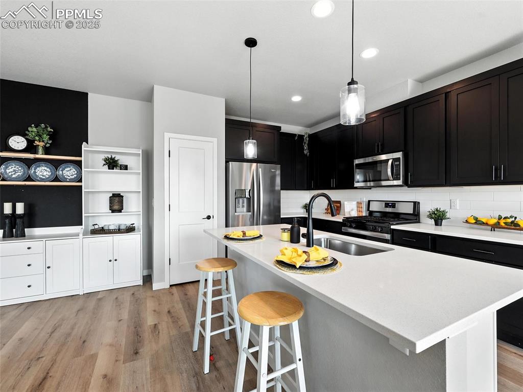 Image 6 of 44: Kitchen