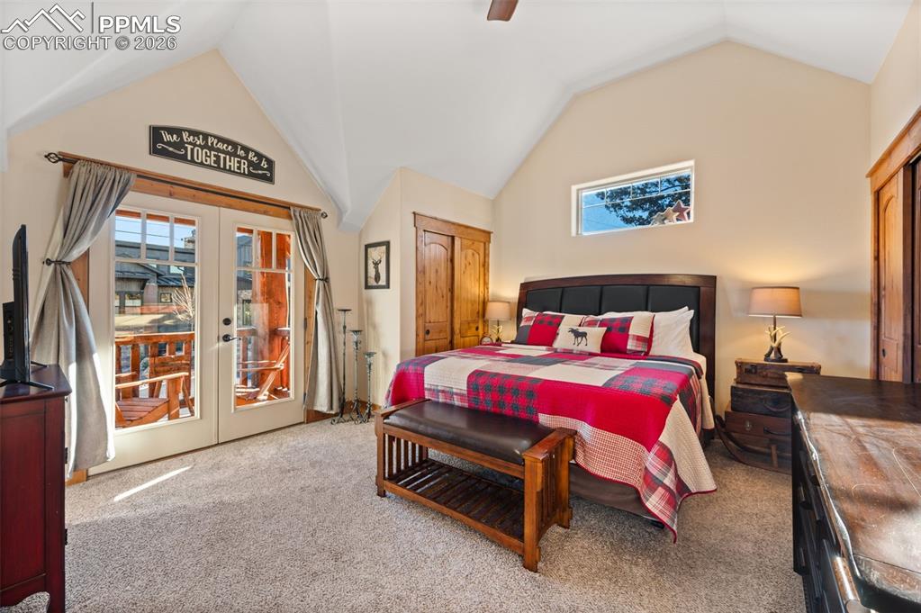 Image 15 of 31: Bedroom