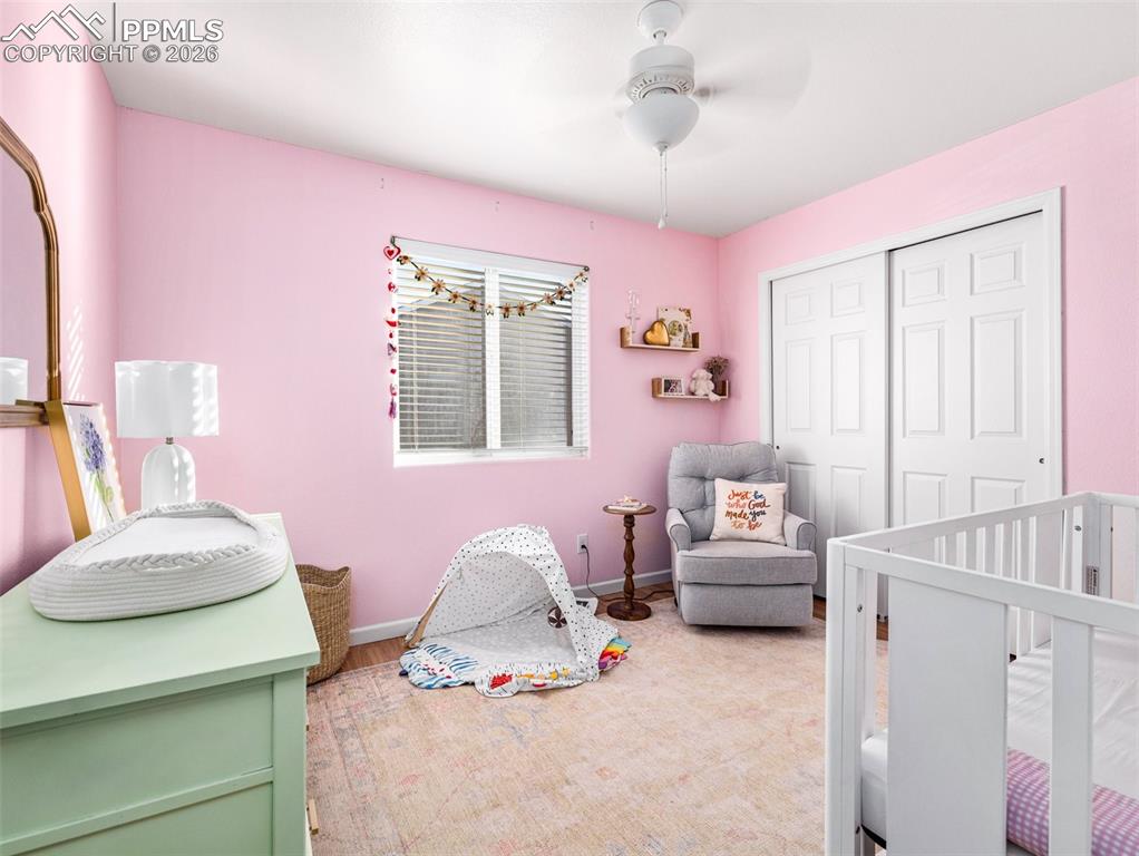 Image 11 of 28: Bedroom