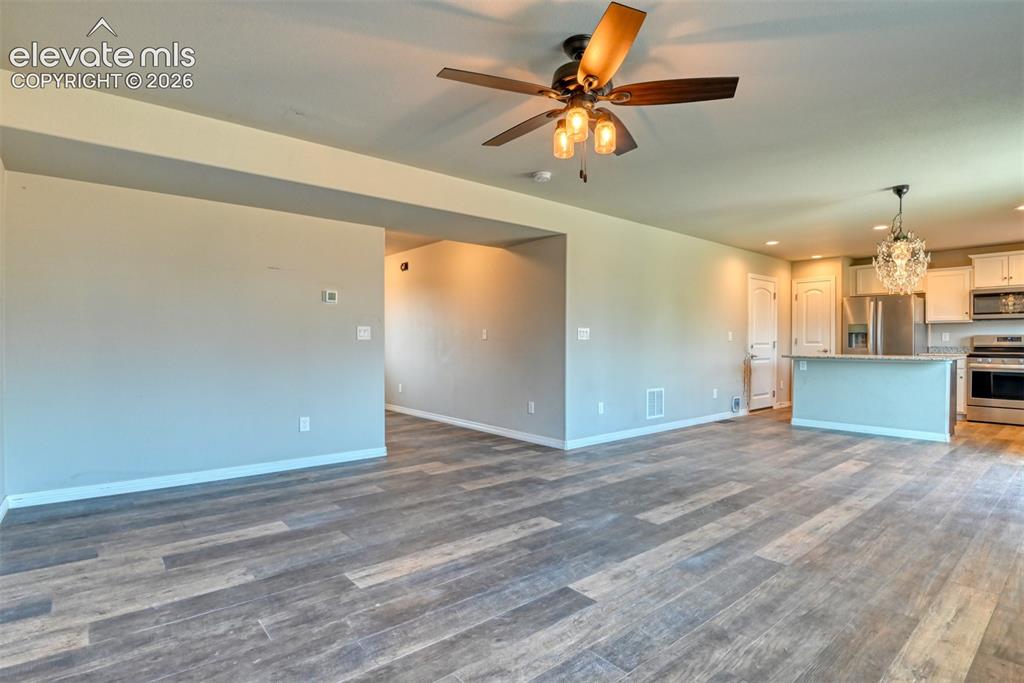 Image 12 of 41: Living Room