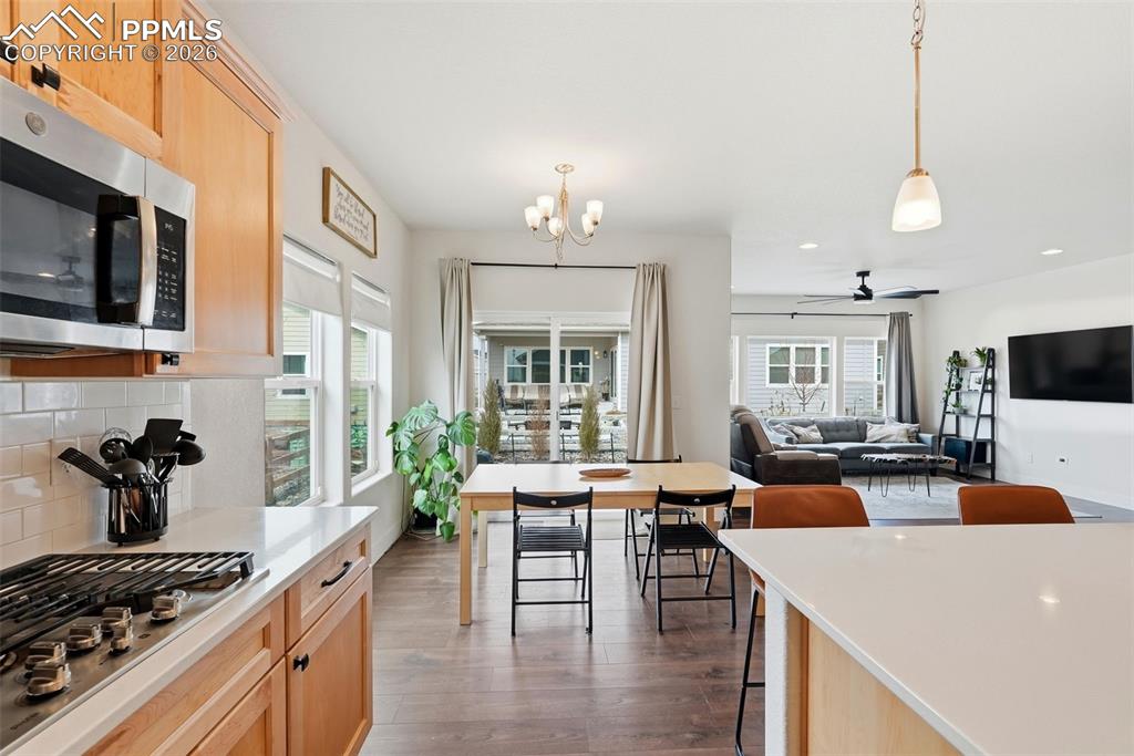 Image 8 of 43: Kitchen