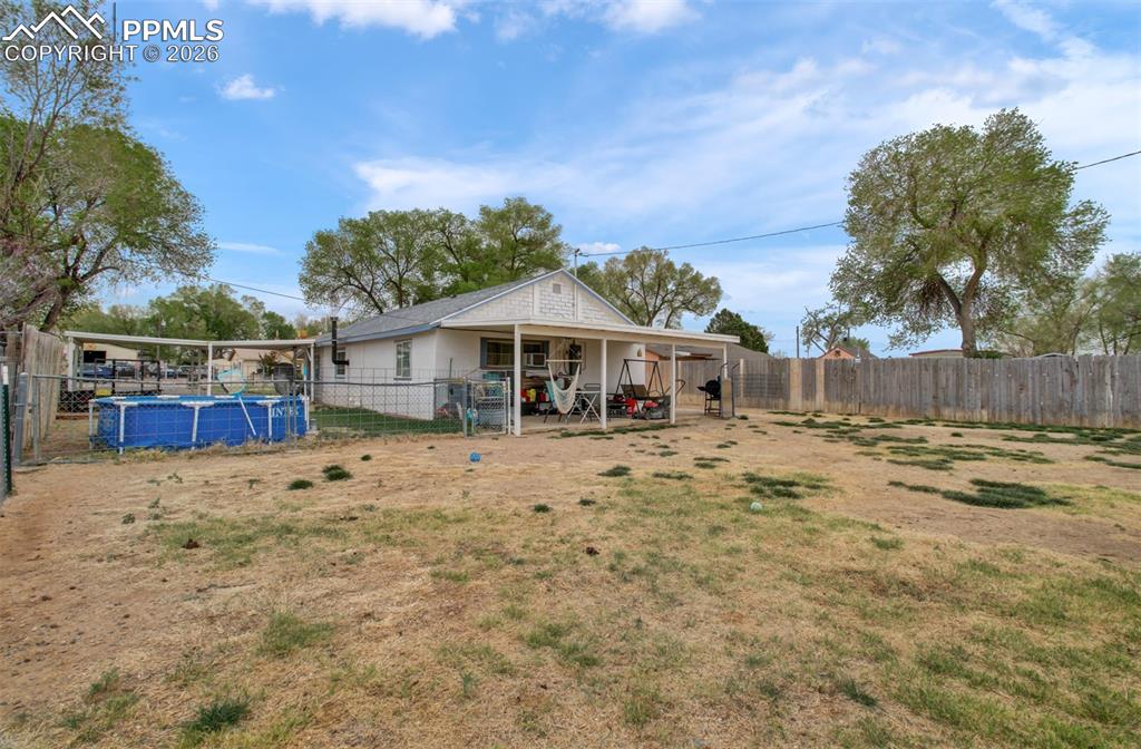 Image 19 of 25: Back of Structure