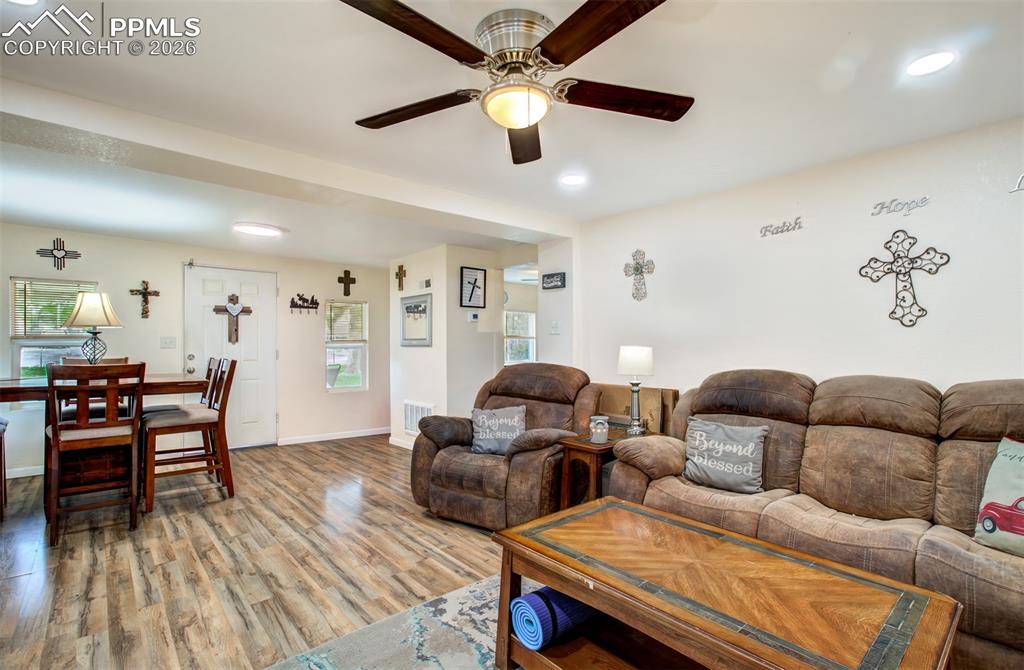Image 8 of 25: Living Room