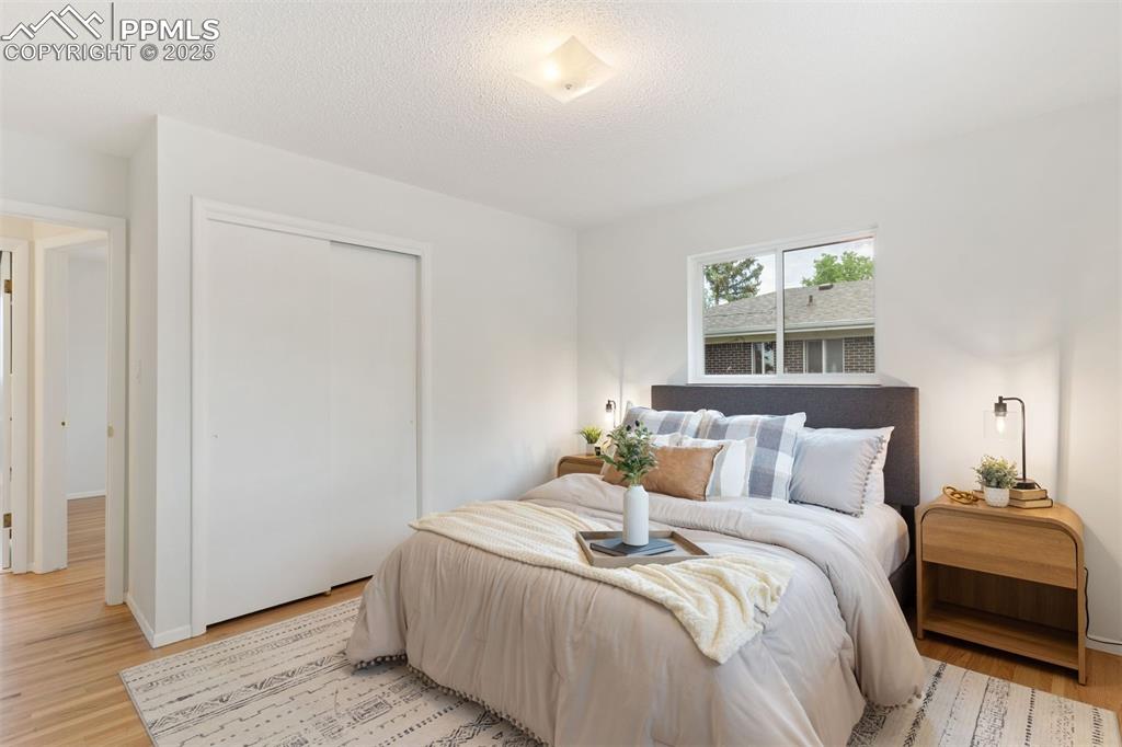 Image 11 of 37: Bedroom