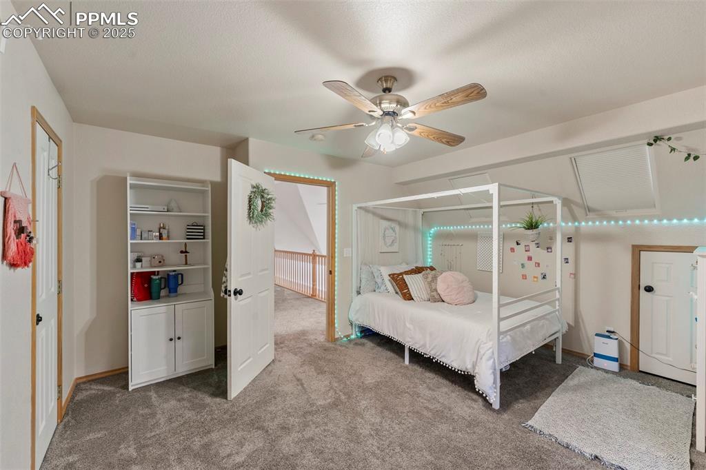 Image 28 of 48: Bedroom