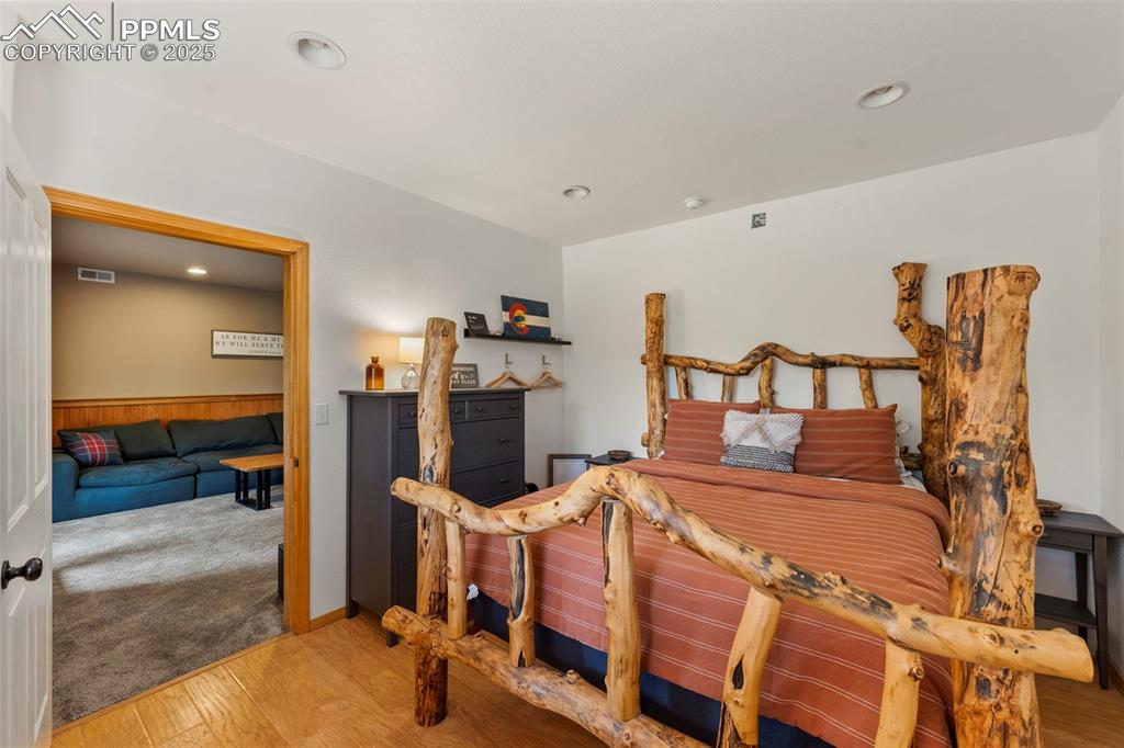 Image 36 of 48: Bedroom