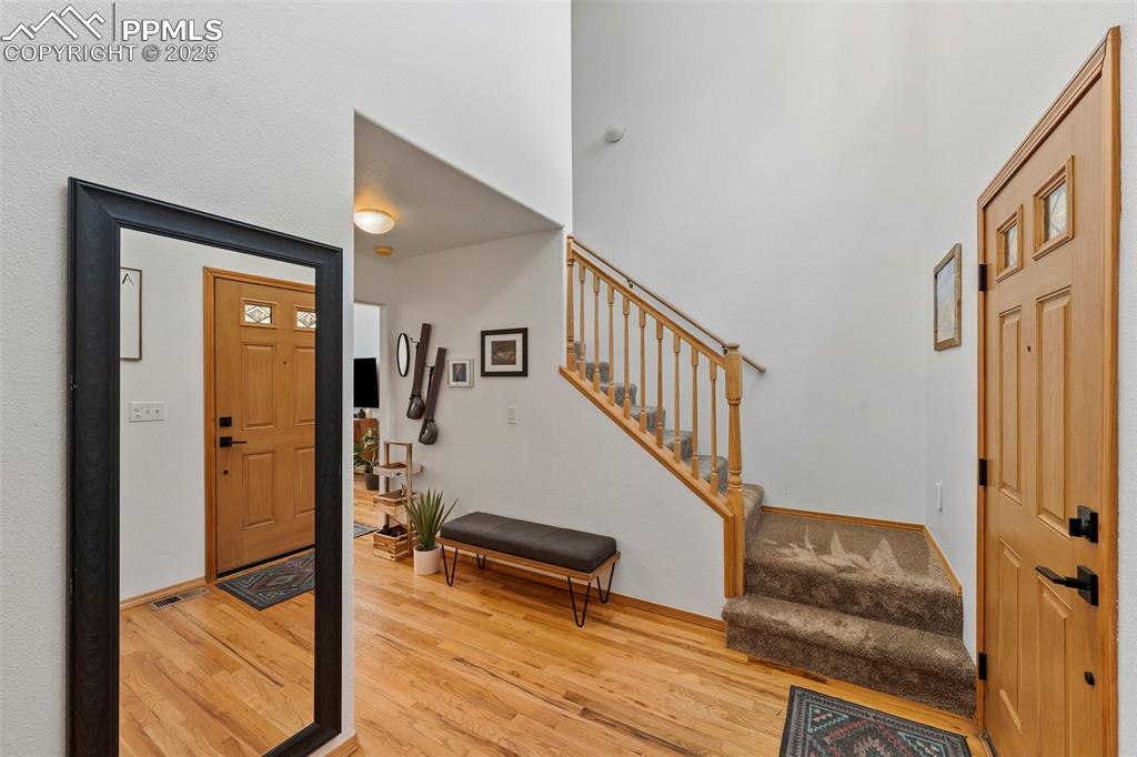 Image 5 of 48: Entry