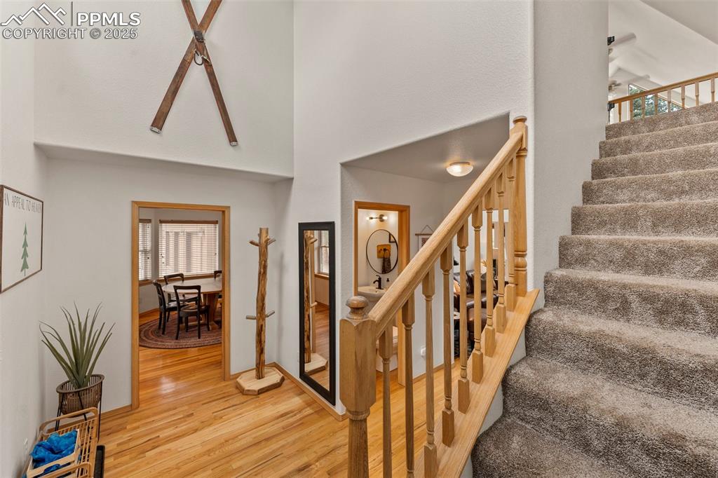 Image 8 of 48: Entry