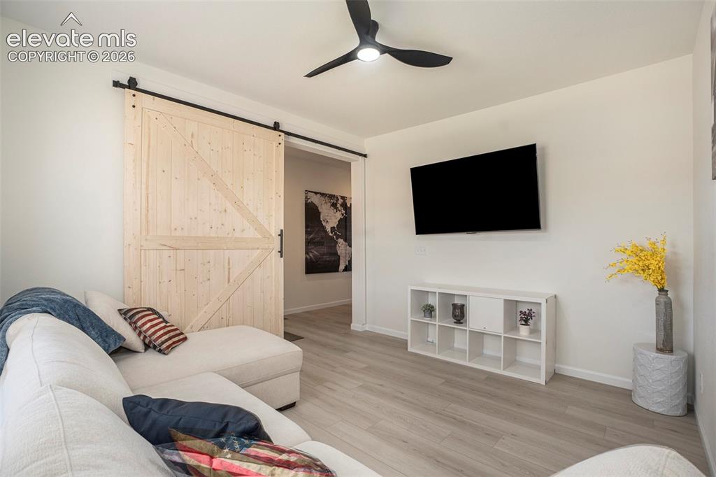 Image 18 of 49: Bonus Room
