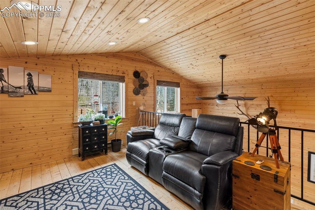 Image 15 of 50: Living Room