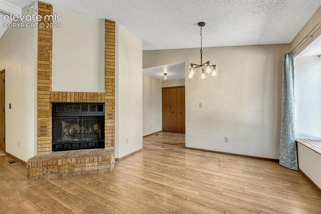 Image 12 of 36: Living Room