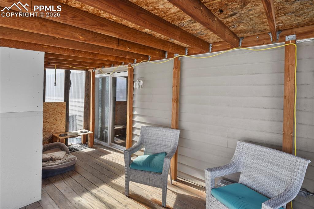 Image 35 of 50: Sun Room