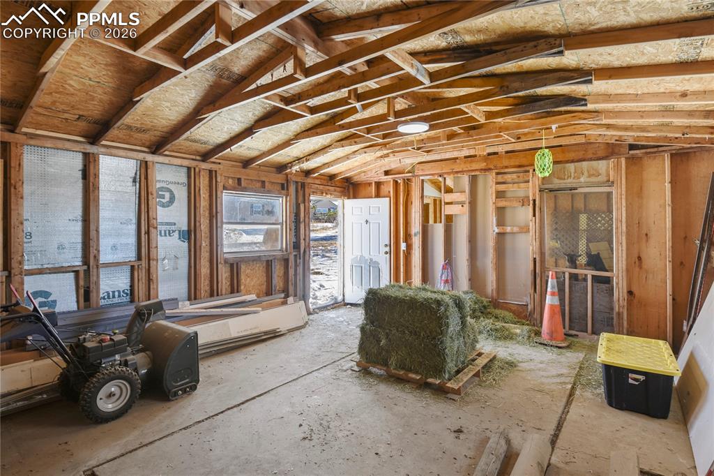 Image 43 of 50: Barn