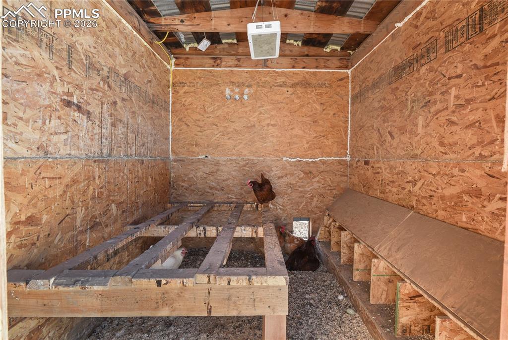 Image 46 of 50: Chicken Coop