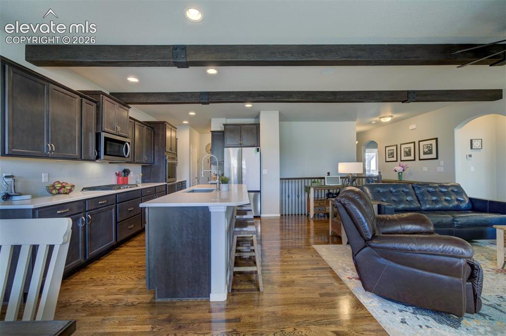 Image 8 of 45: Kitchen