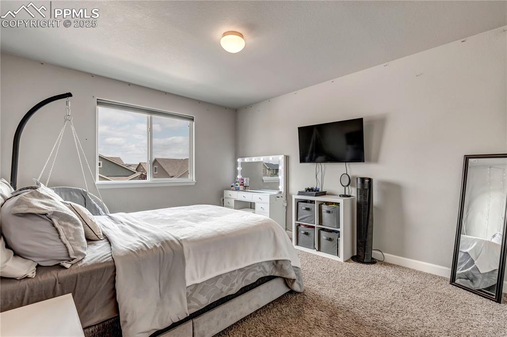 Image 21 of 33: No Description Available