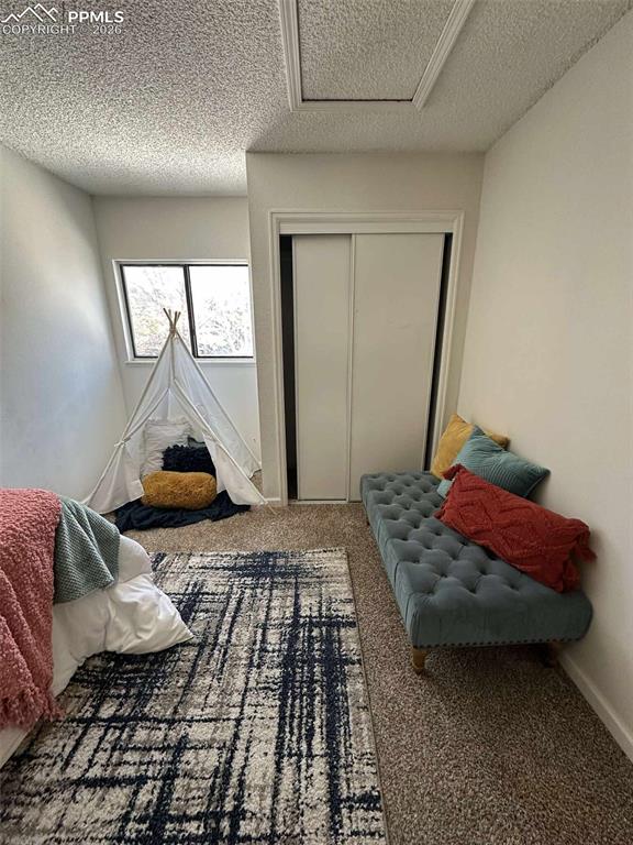 Image 27 of 41: Bedroom