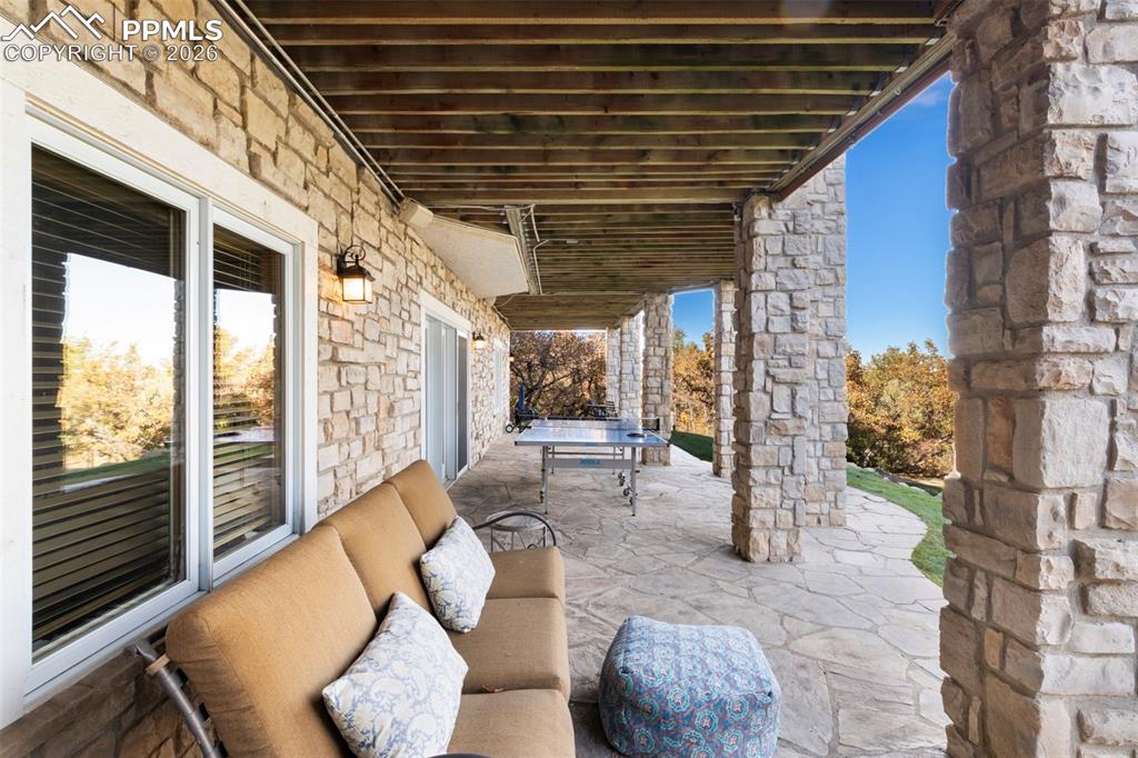 Image 47 of 50: Patio