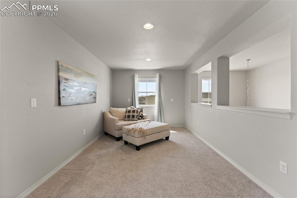 Image 24 of 50: Sitting Room