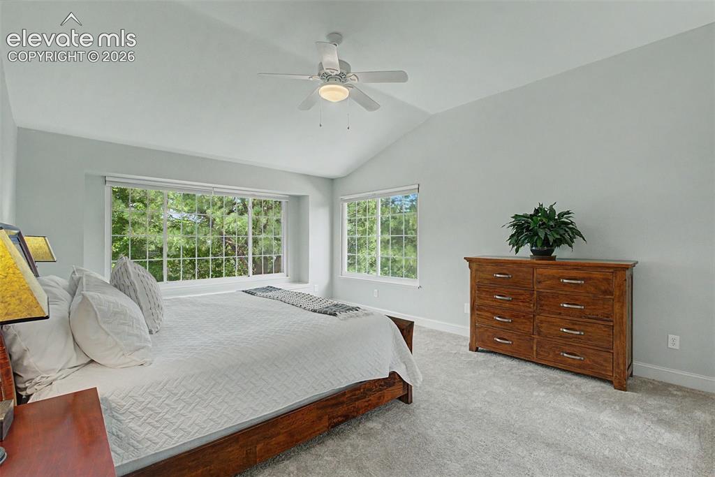 Image 17 of 40: Bedroom
