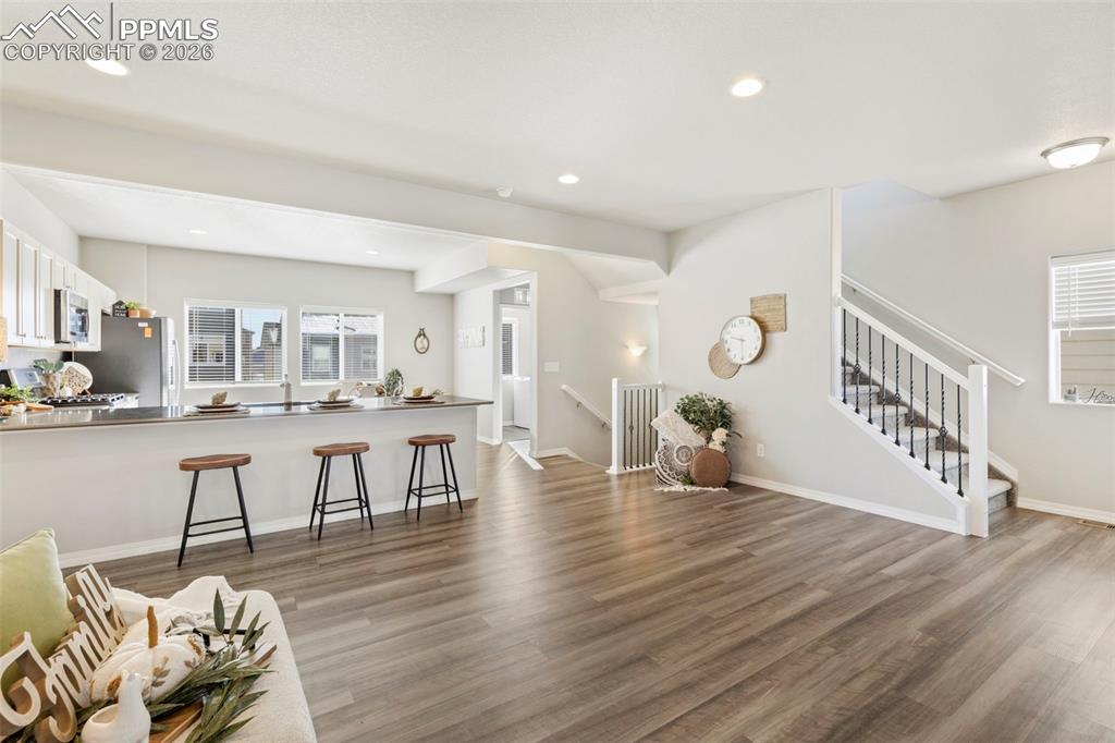 Image 11 of 35: Open and spacious.