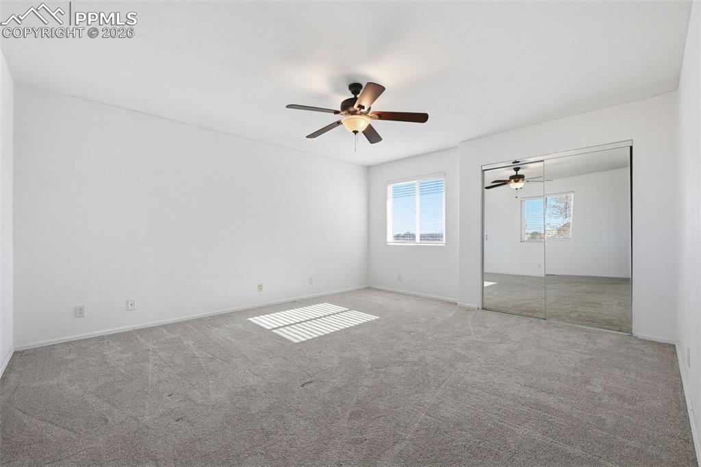 Image 28 of 41: Secondary bedroom 3