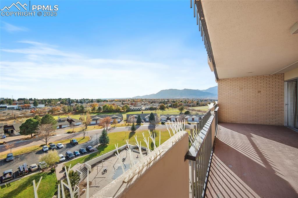 Image 23 of 23: Balcony