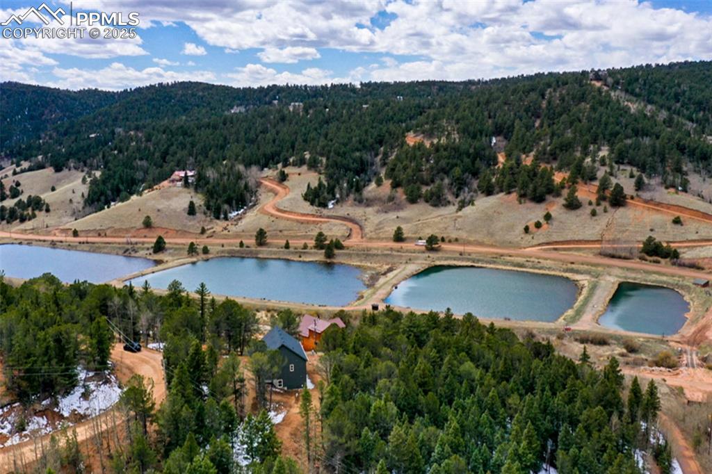 Image 48 of 50: Ponds in Rainbow Vallley