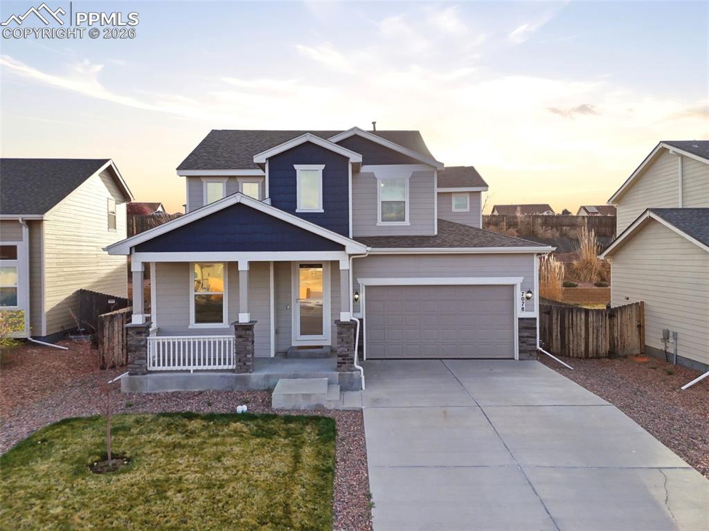 Image 21 of 33: Front of Structure