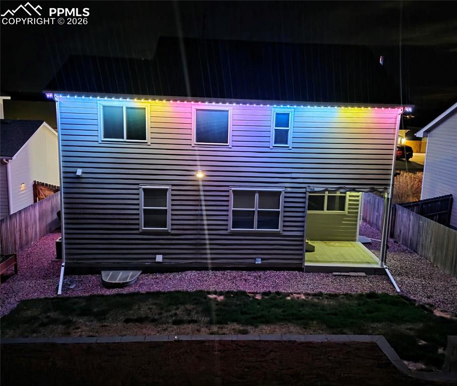 Image 30 of 33: Back of Structure