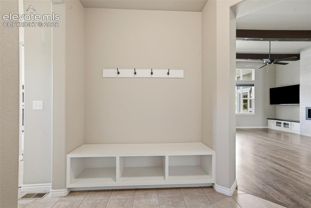 Image 31 of 48: Mud Room