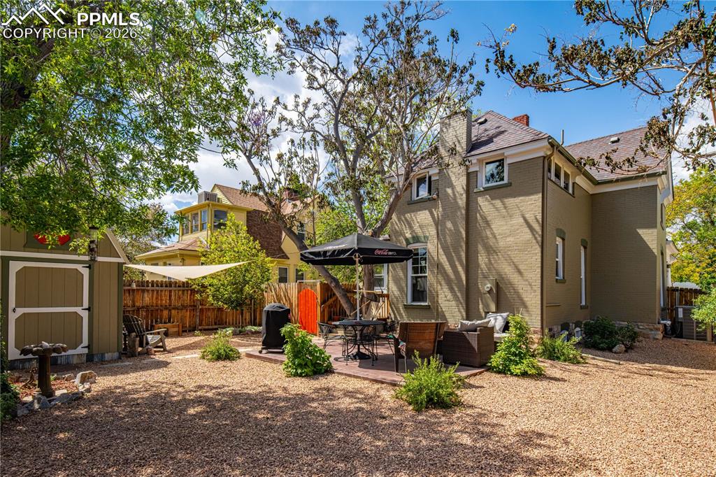 Image 34 of 49: Back of Structure