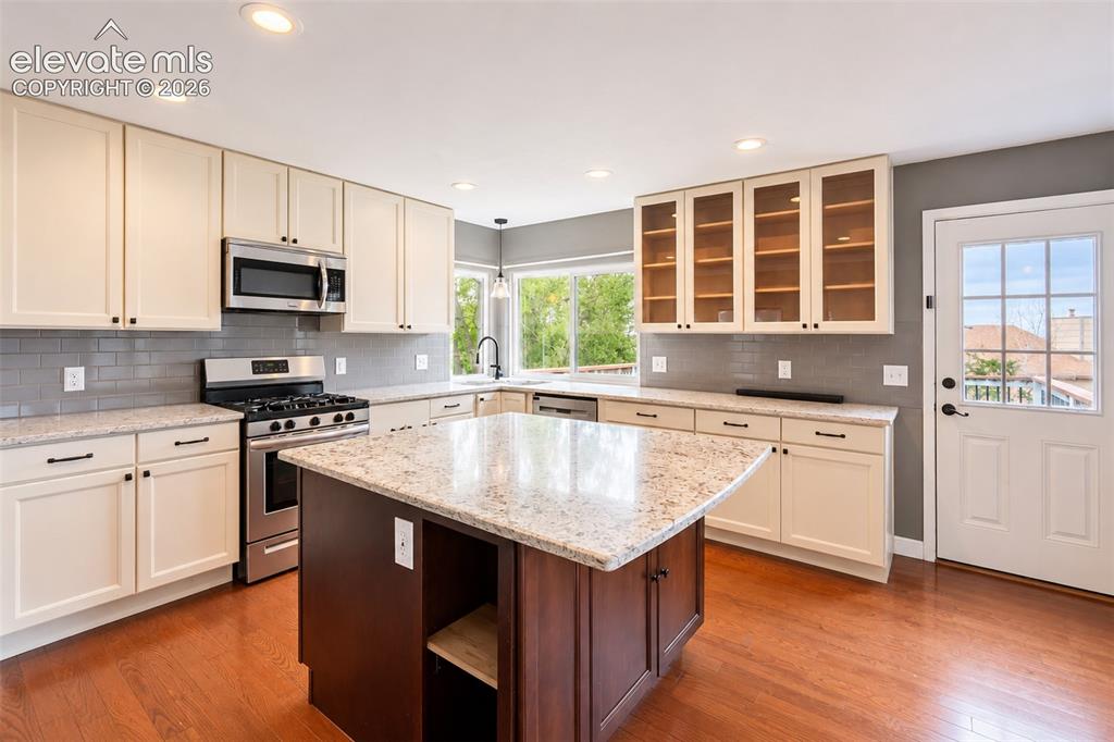 Image 7 of 43: Kitchen - main floor