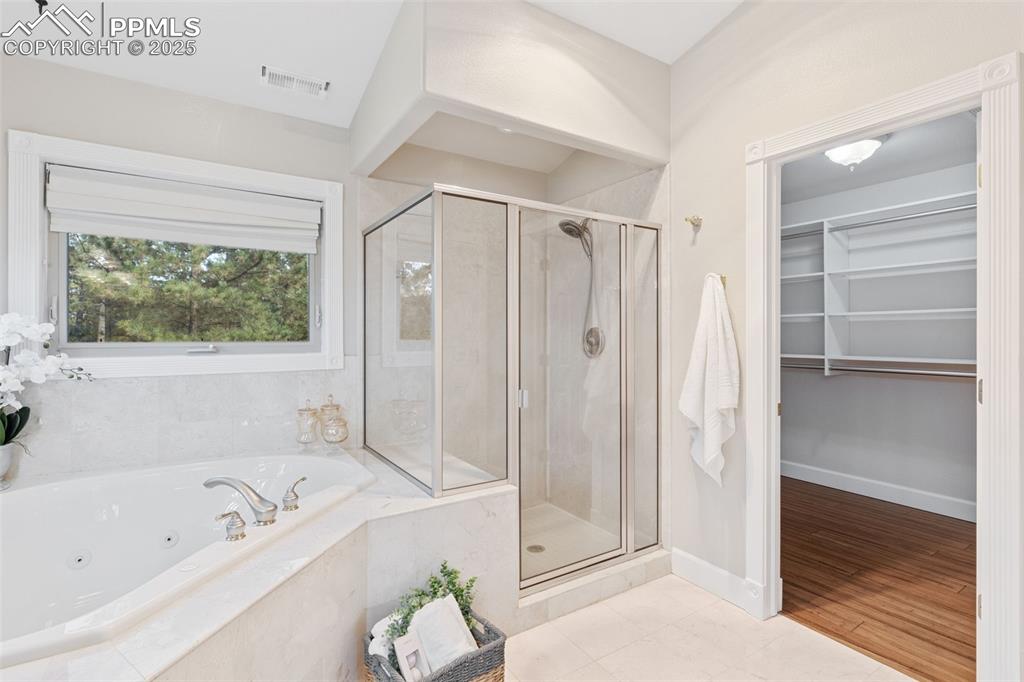 Image 26 of 48: Master Bathroom