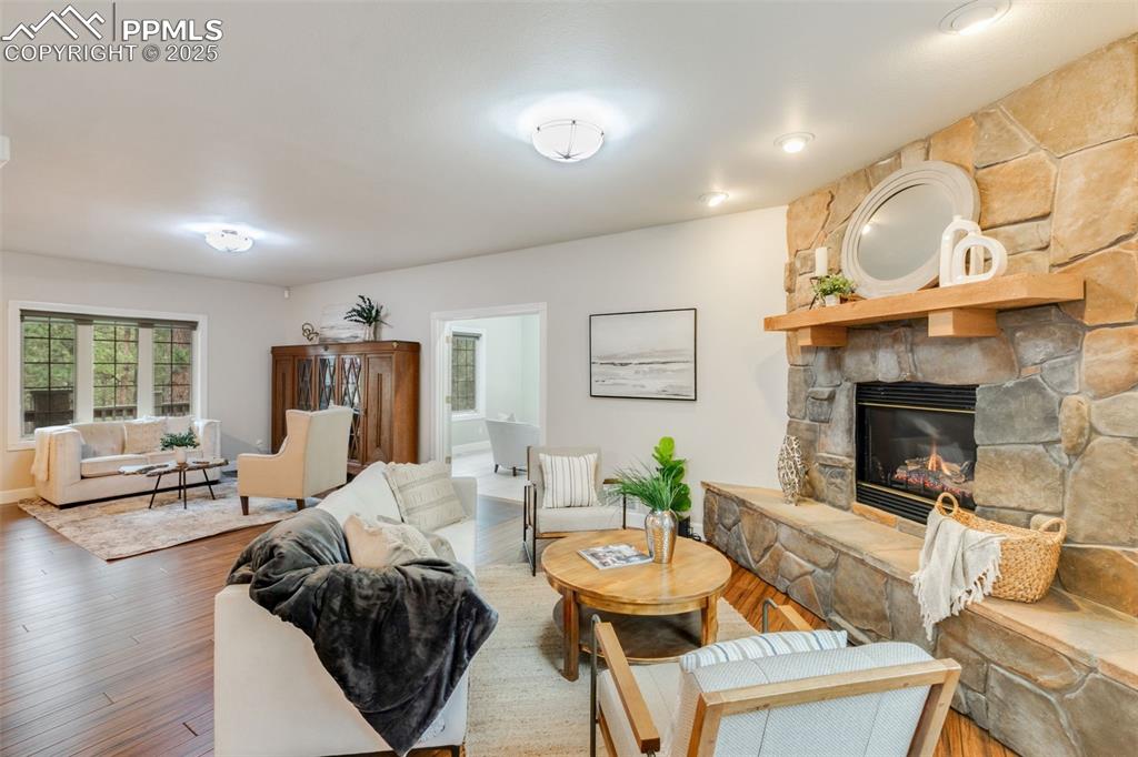 Image 6 of 48: Living Room