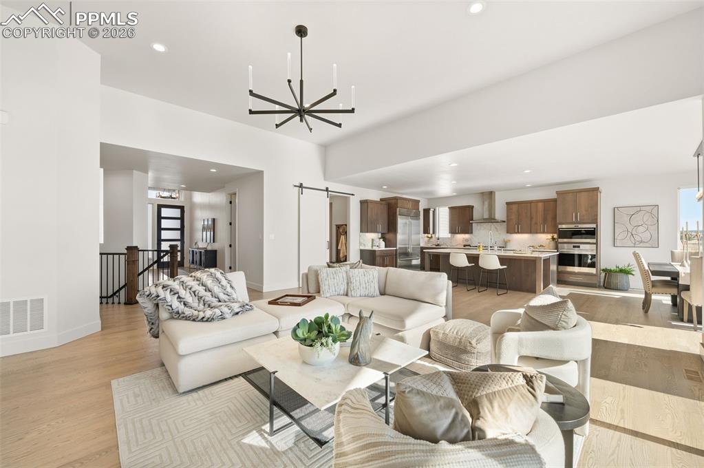 Image 15 of 50: No Description Available