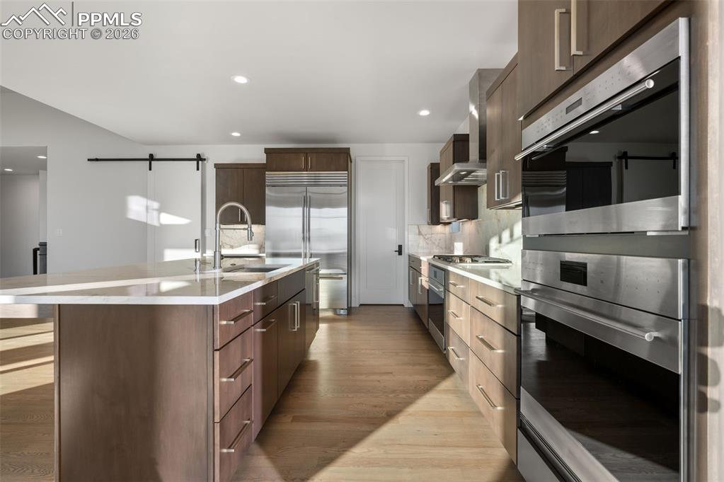 Image 19 of 50: No Description Available