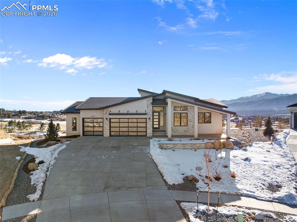 Image 46 of 50: No Description Available