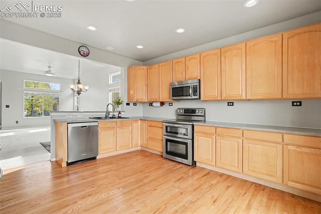 Image 15 of 47: Living Room