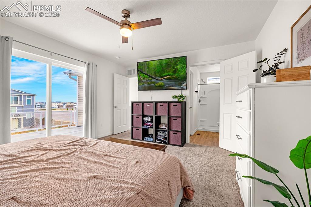 Image 20 of 24: Master Bedroom