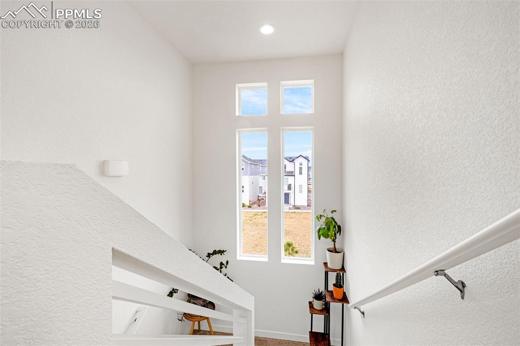 Image 7 of 24: Hallway