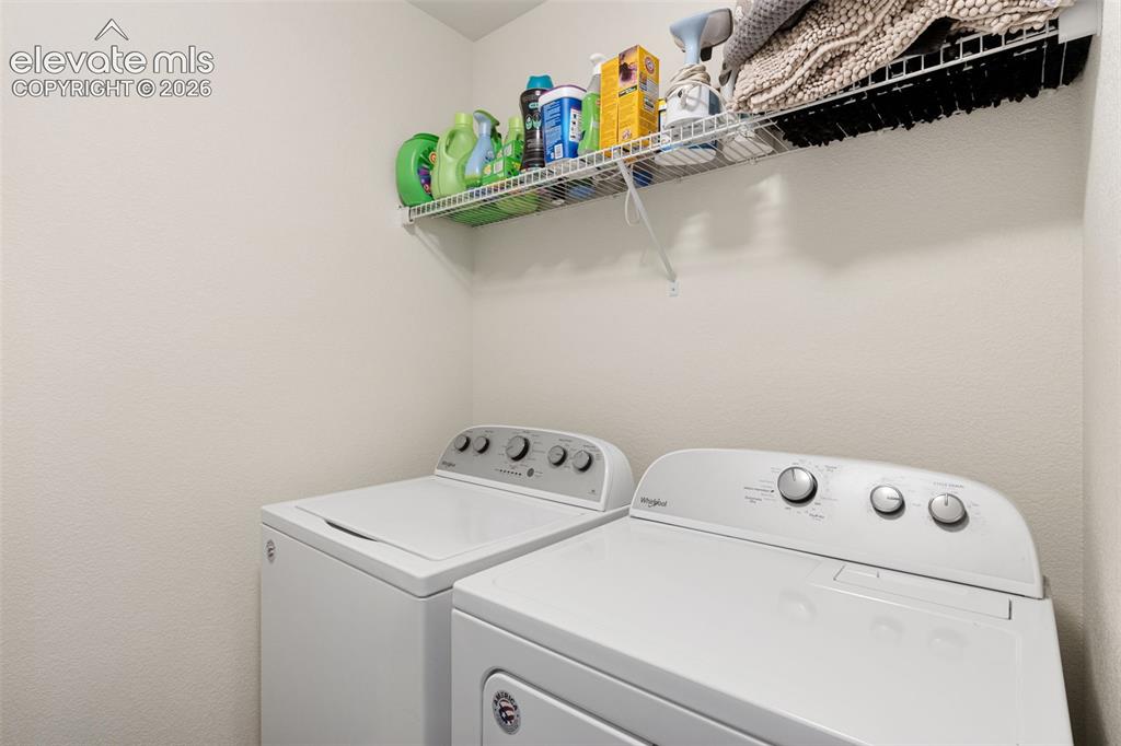 Image 25 of 35: Laundry
