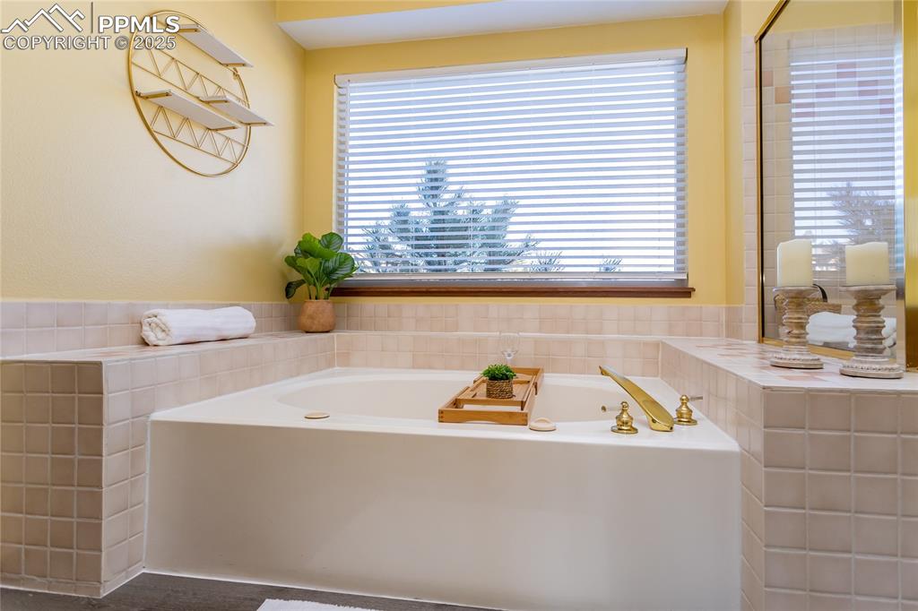 Image 24 of 48: Master Bathroom