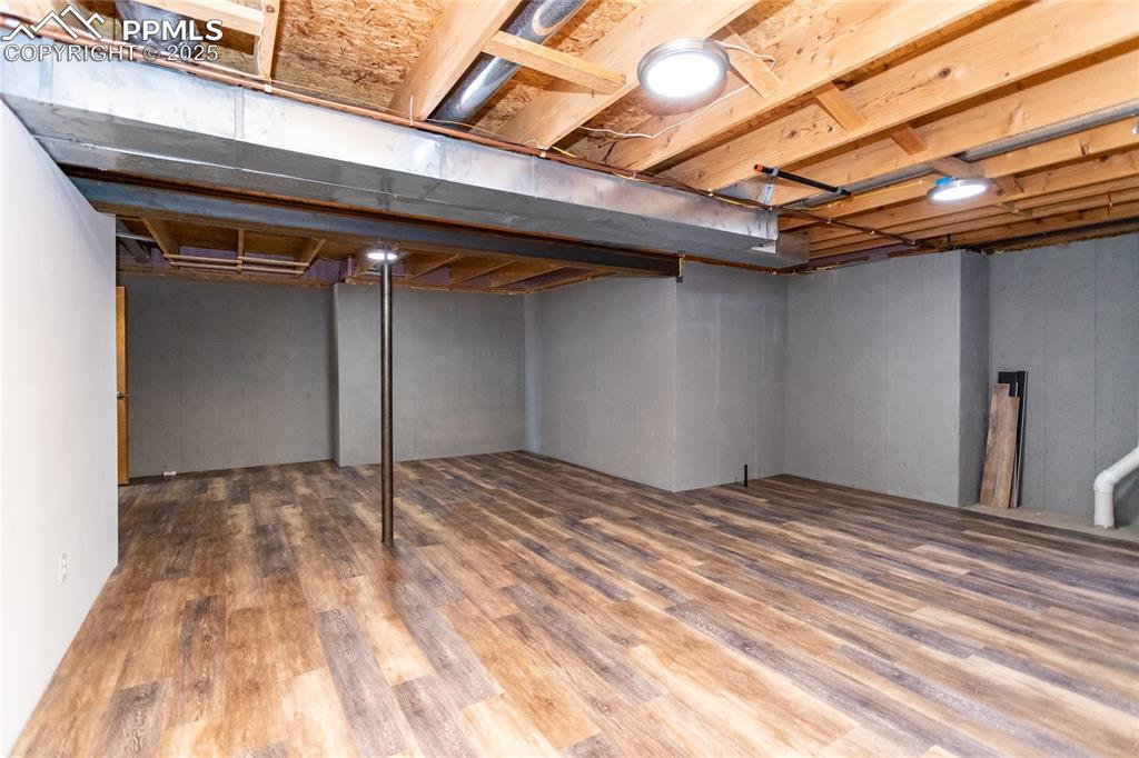 Image 42 of 48: Flex space--ideal for a home gym!