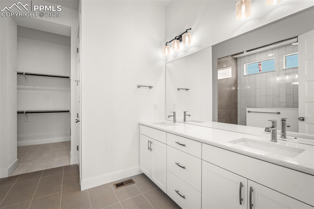 Image 21 of 39: Master Bathroom