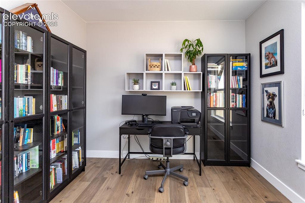 Image 26 of 40: Office or BR #2