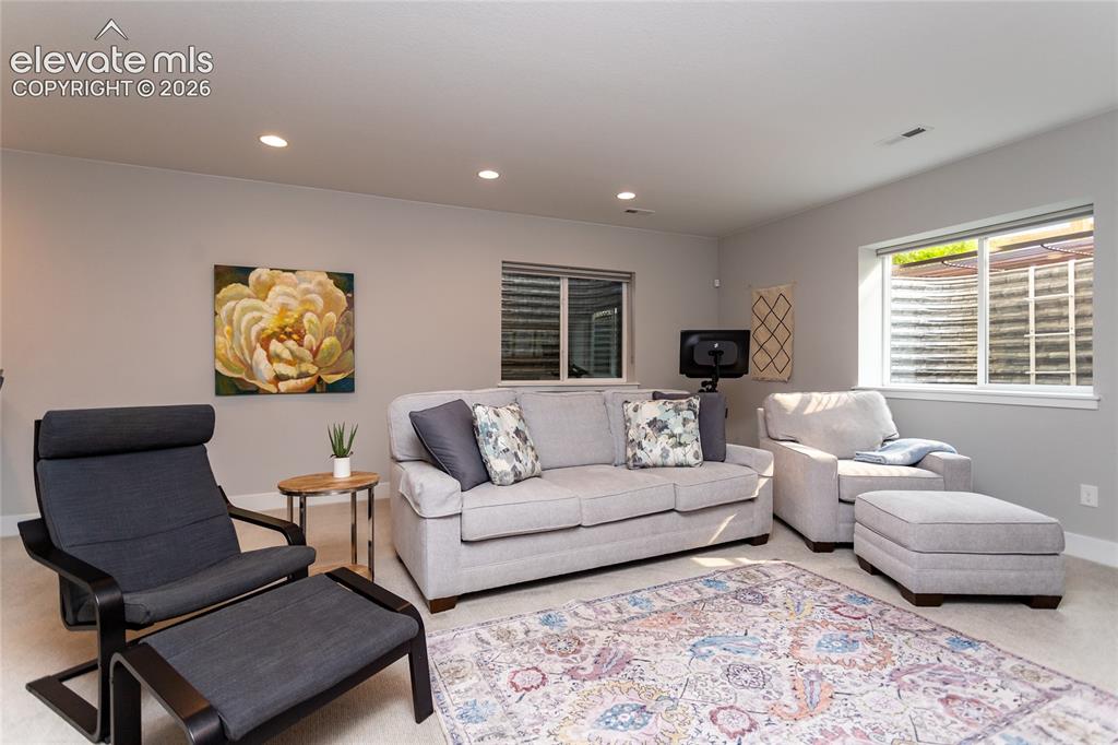 Image 31 of 40: Basement Rec Room