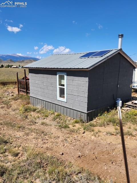 Image 6 of 15: Side of Structure