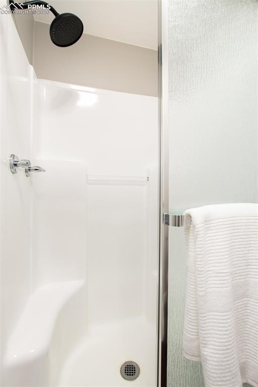 Image 28 of 50: Vauled ceilings and Greenland Ranch views!