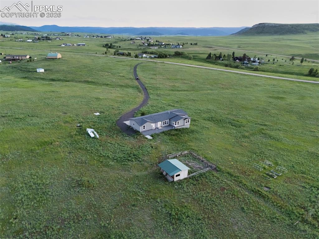 Image 43 of 50: Basement bonus space - perfect for exercise, game room, work from home